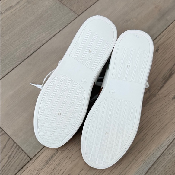 Maurices Sneakers - Picture 4 of 4